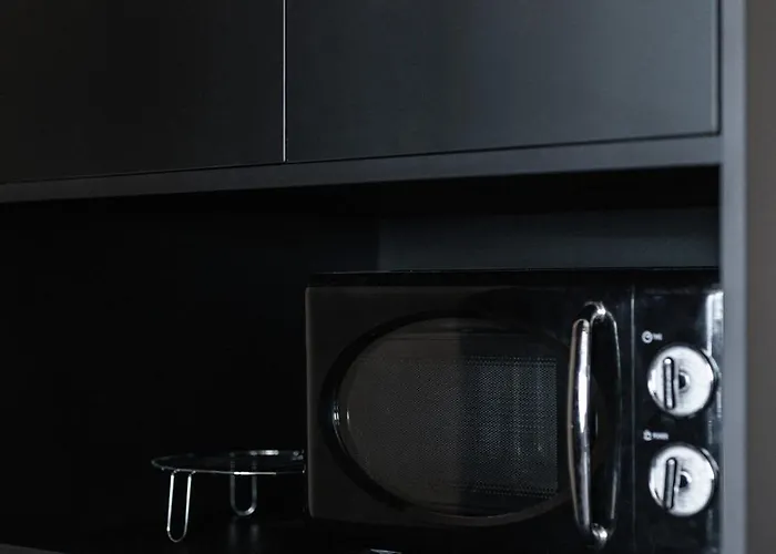 Nero Luxury Flat By Zennova * Thessaloniki