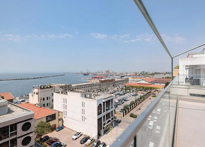 Nero Luxury Flat By Zennova Thessaloniki