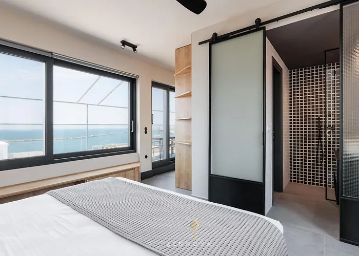 Nero Luxury Flat By Zennova Apartment