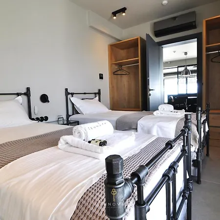 Nero Luxury Flat By Zennova *