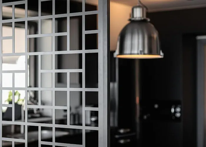 Nero Luxury Flat By Zennova Appartamento Salonicco