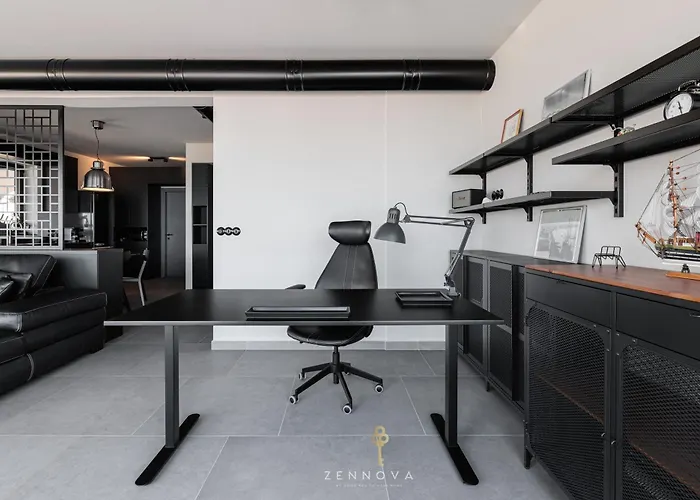 Nero Luxury Flat By Zennova * Salonicco