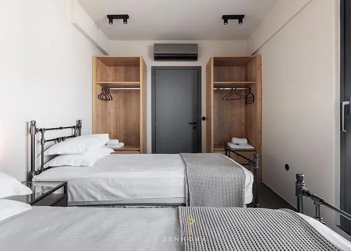 Nero Luxury Flat By Zennova Salonicco